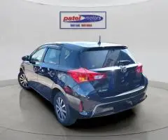 2013 Toyota Auris Hatchback Automatic - Image 6