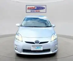 2010 Toyota Prius Hatchback Automatic - Image 2