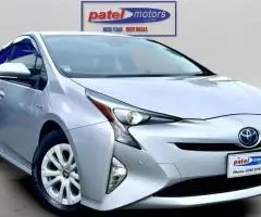 2019 Toyota Prius HYBRID Sedan Automatic - Image 4