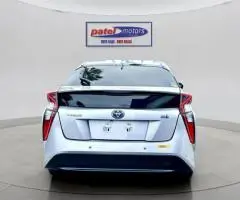 2019 Toyota Prius HYBRID Sedan Automatic - Image 6