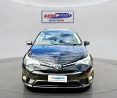 2015 Toyota Avensis Station Wagon Automatic - Image 2