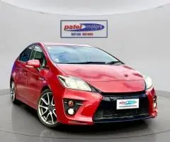 2014 Toyota Prius Hatchback Automatic - Image 3