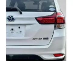 2016 Toyota Corolla FIELDER HYBRID Station Wagon Automatic - Image 7