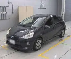 2014 Toyota Aqua G Push Start Soft Leather Hatchback Automatic - Image 2