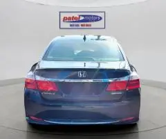 2013 Honda Accord Sedan Automatic - Image 5